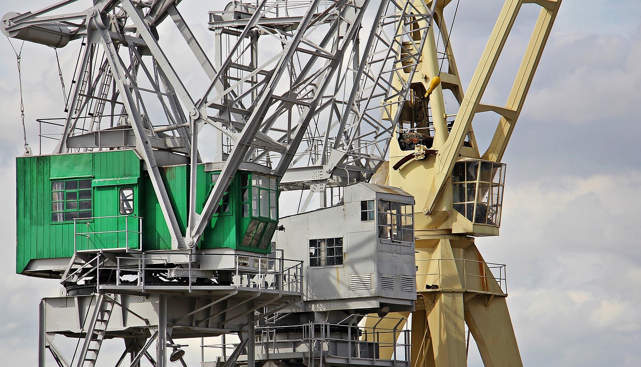 port crane